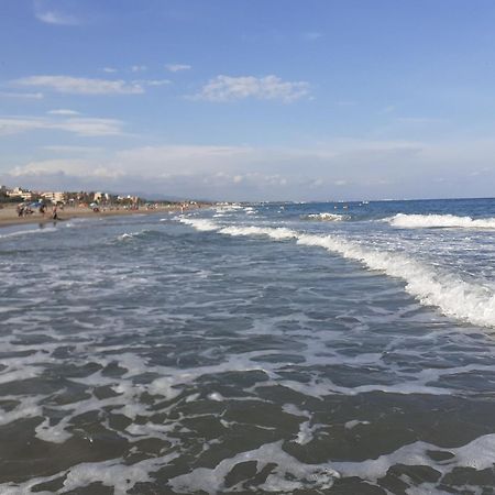Canet Holiday Валенсия Экстерьер фото
